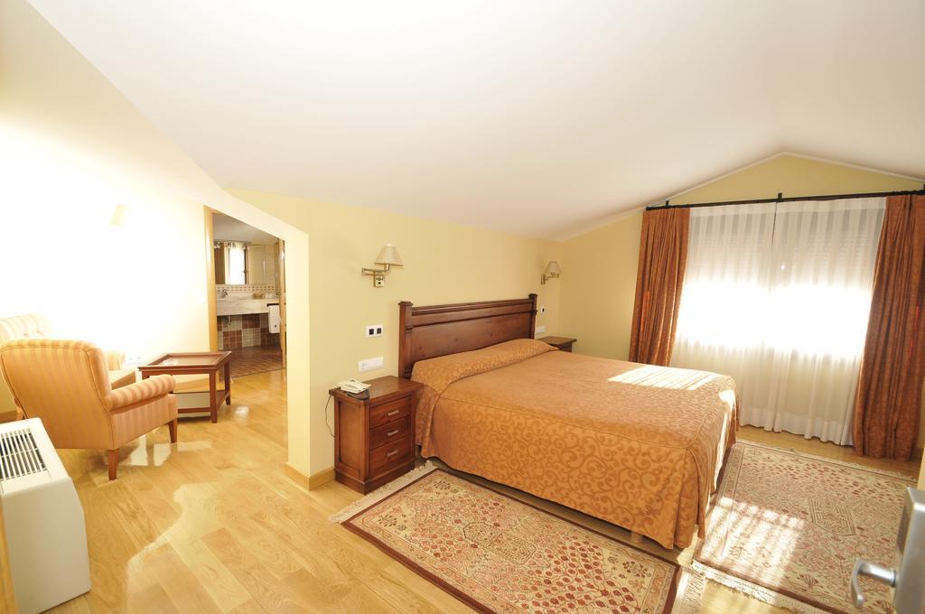 Hotel Penarrubia Zaorejas Exterior photo